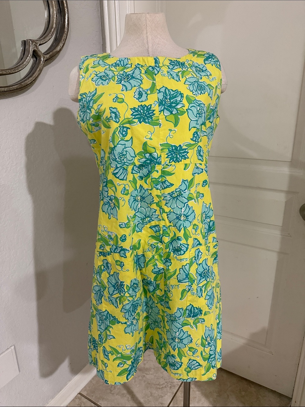 Lilly Pulitzer sun dress size 10